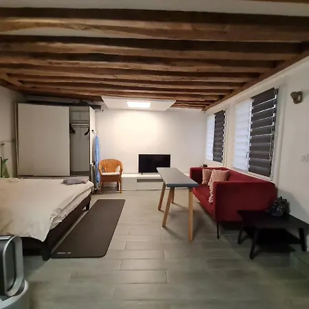 Apartment Star *